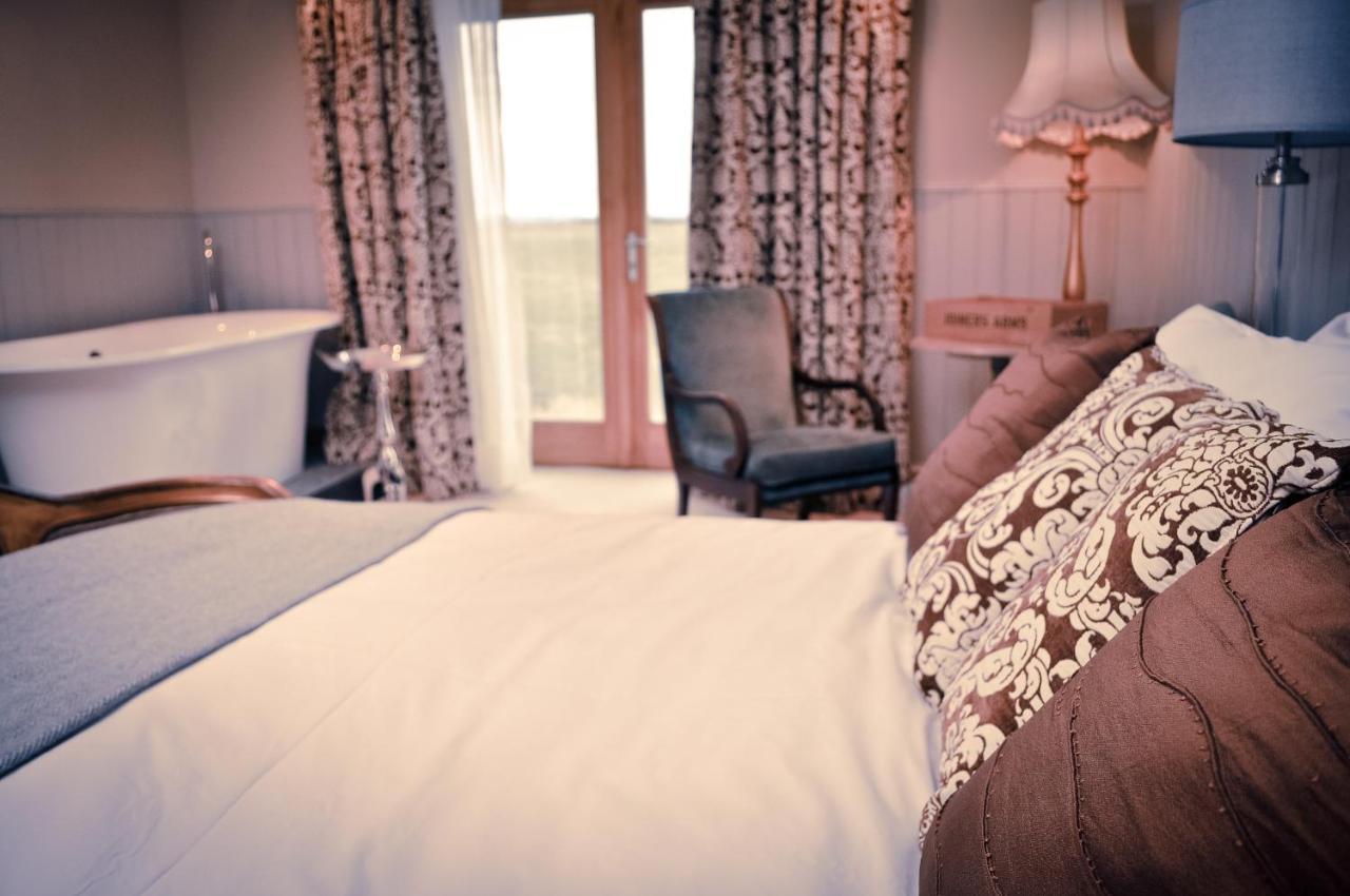 The Joiners Arms Hotell Chathill Exteriör bild